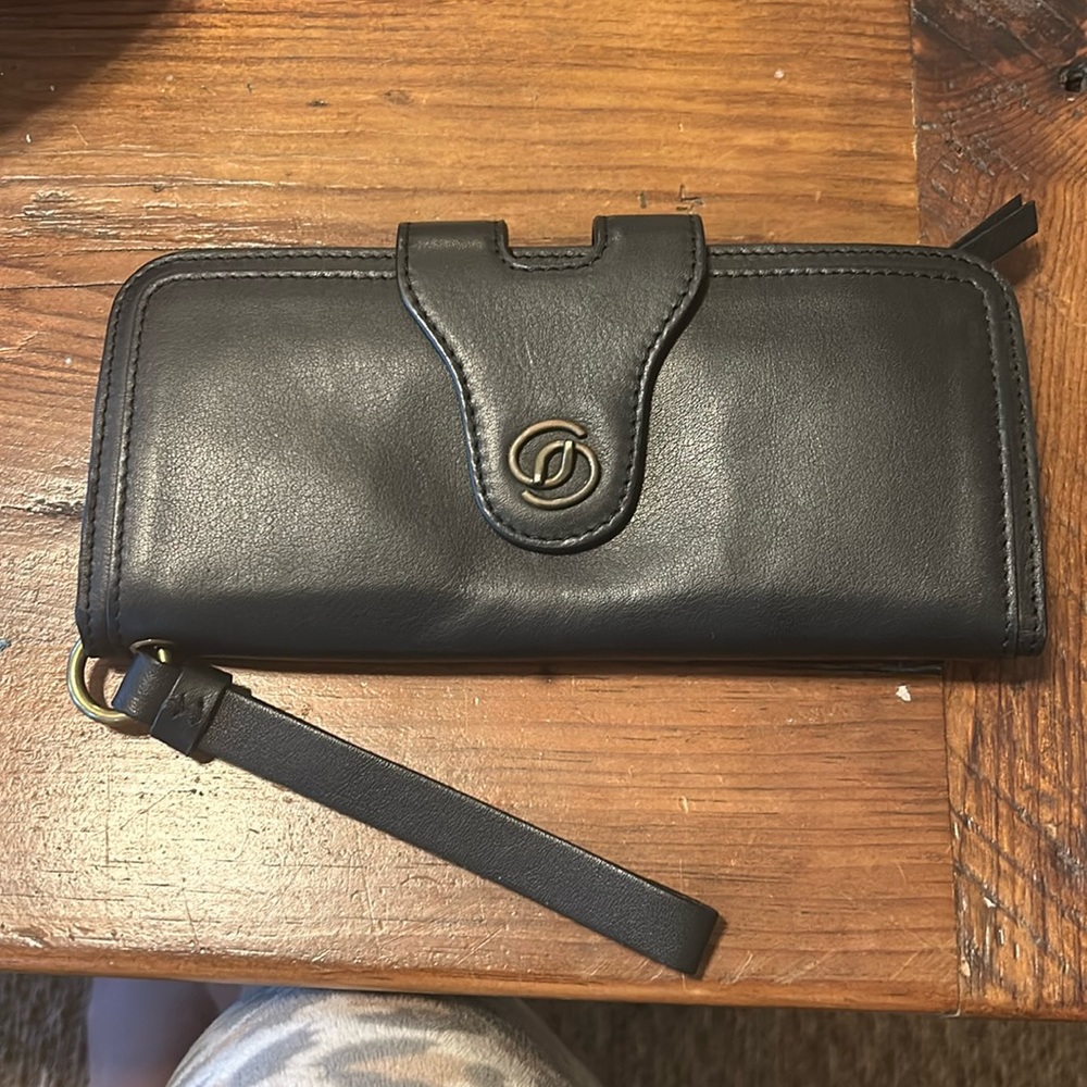 NEW Gerard Darel Leather Wallet